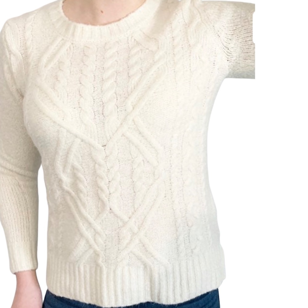 Olivia Sky white cream sweater